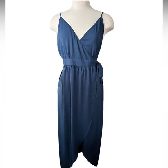 Olive + Oak Wrap Hi Low Dress Blue Size Medium NWOT - Picture 10 of 11
